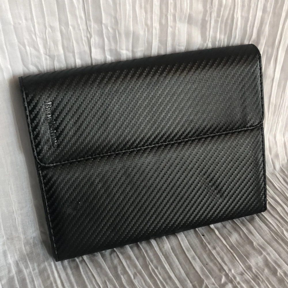 BROOKSTONE MINI TABLET black faux leather ipad blue tooth case & keyboard